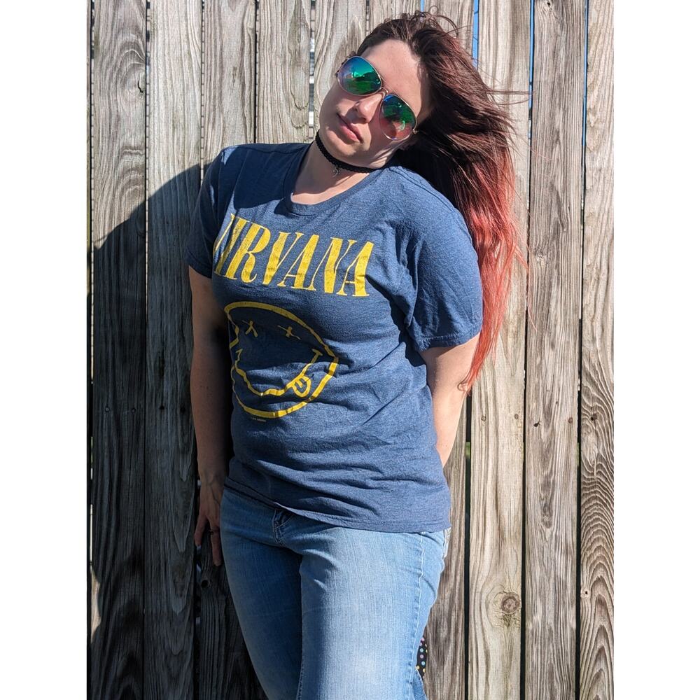 Nirvana Smiley Men's M Logo Tee